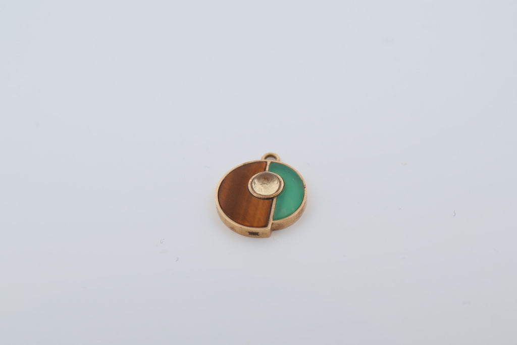 Objet 1 Charm